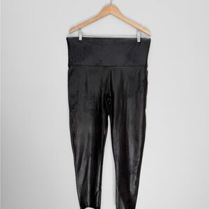 SPANXshape™ Faux Leather Leggings